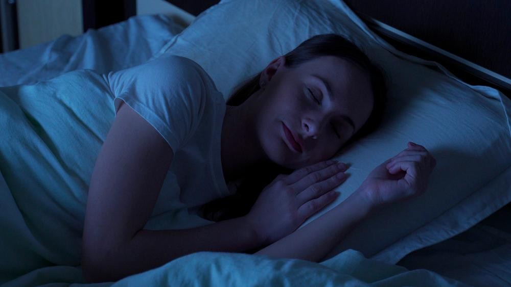 Noite de sono completa: dicas práticas para dormir melhor